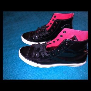 COPY - Black and white patent leather Chuck Taylo…